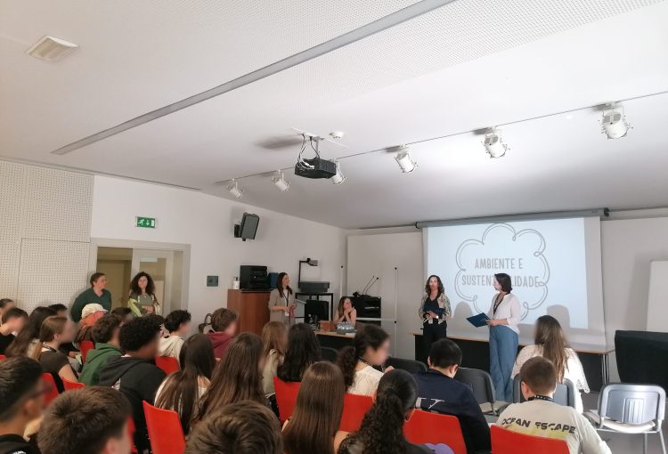 “Jovens com Voz” leva alunos da Escola Secundária de Marco de Canaveses a apresentar soluções para a comunidade